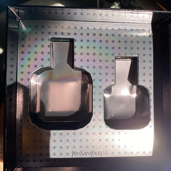 Yves Saint Larent Mon Paris fragrance box - Picture 2 of 3